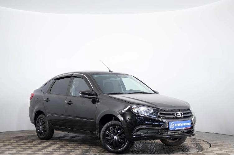ВАЗ (LADA) Granta 1 из 6