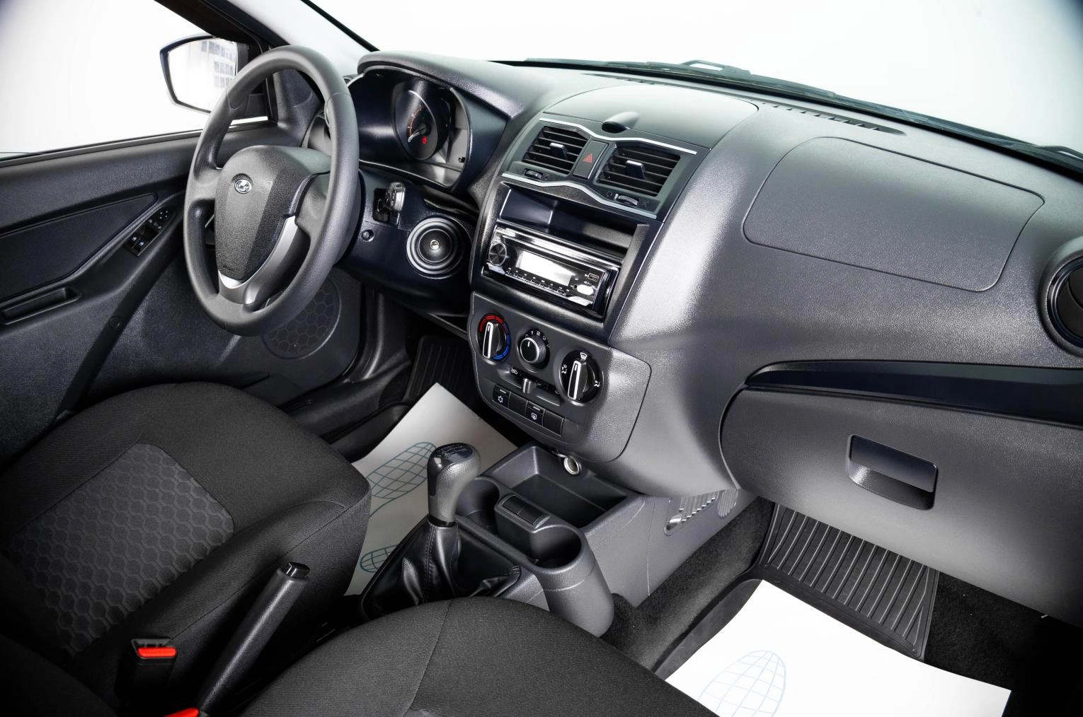 ВАЗ (LADA) Granta 10 из 19