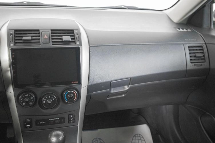 Toyota Corolla 14 из 21