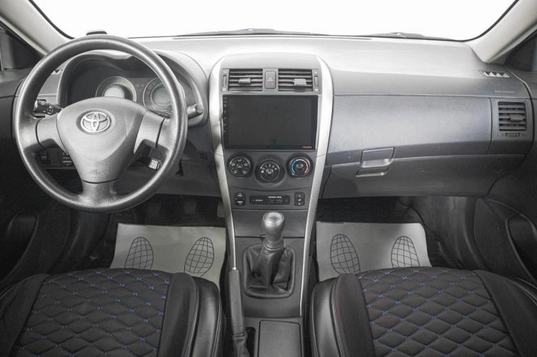 Toyota Corolla 13 из 21
