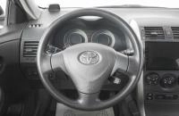 Toyota Corolla 15 из 21