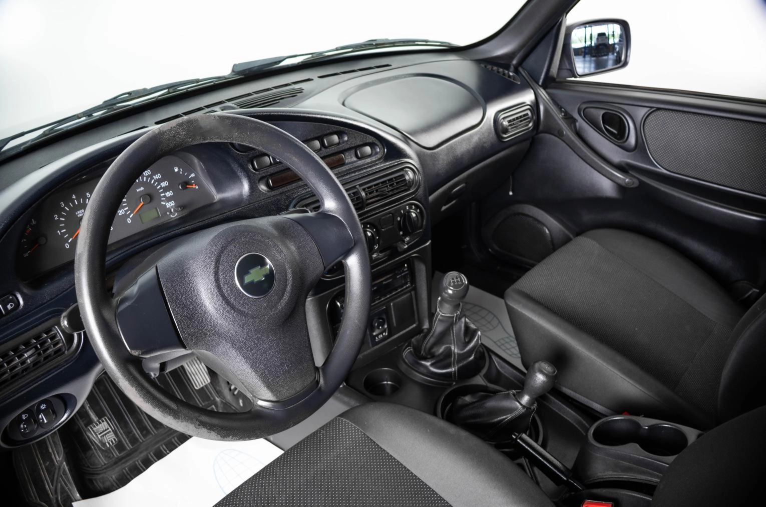 Chevrolet Niva 7 из 20