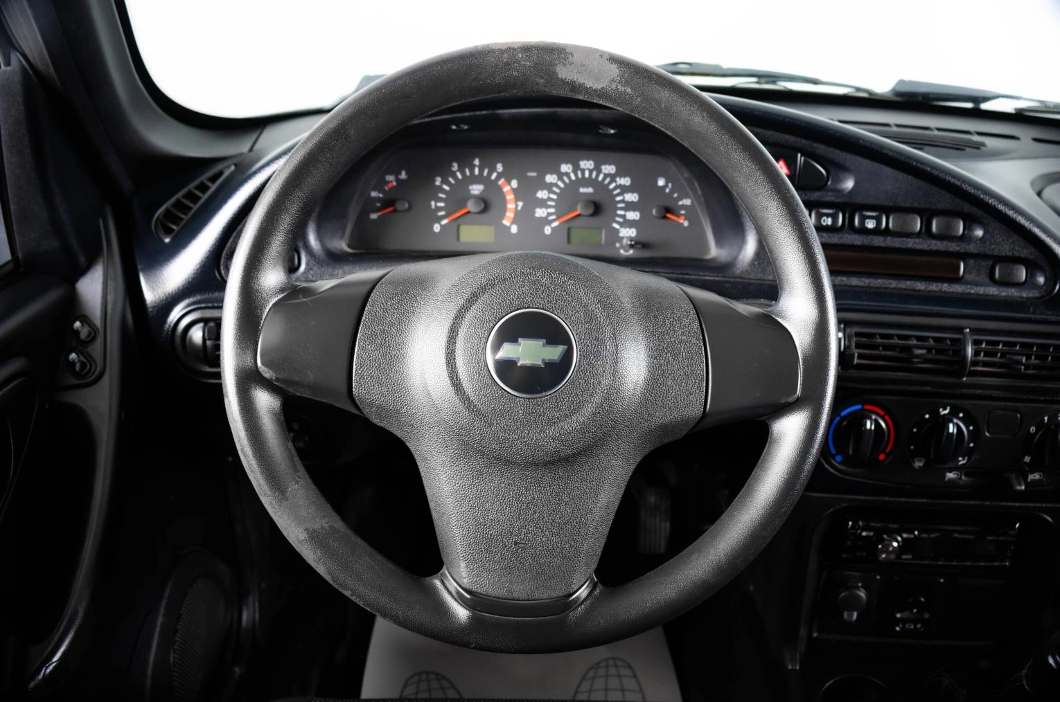 Chevrolet Niva 14 из 20