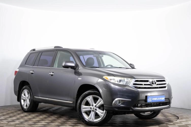 Toyota Highlander 1 из 6