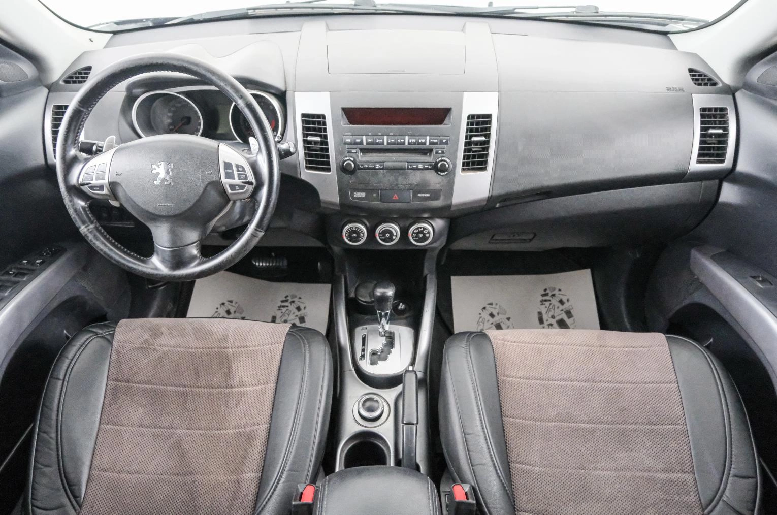 Peugeot 4007 10 из 21