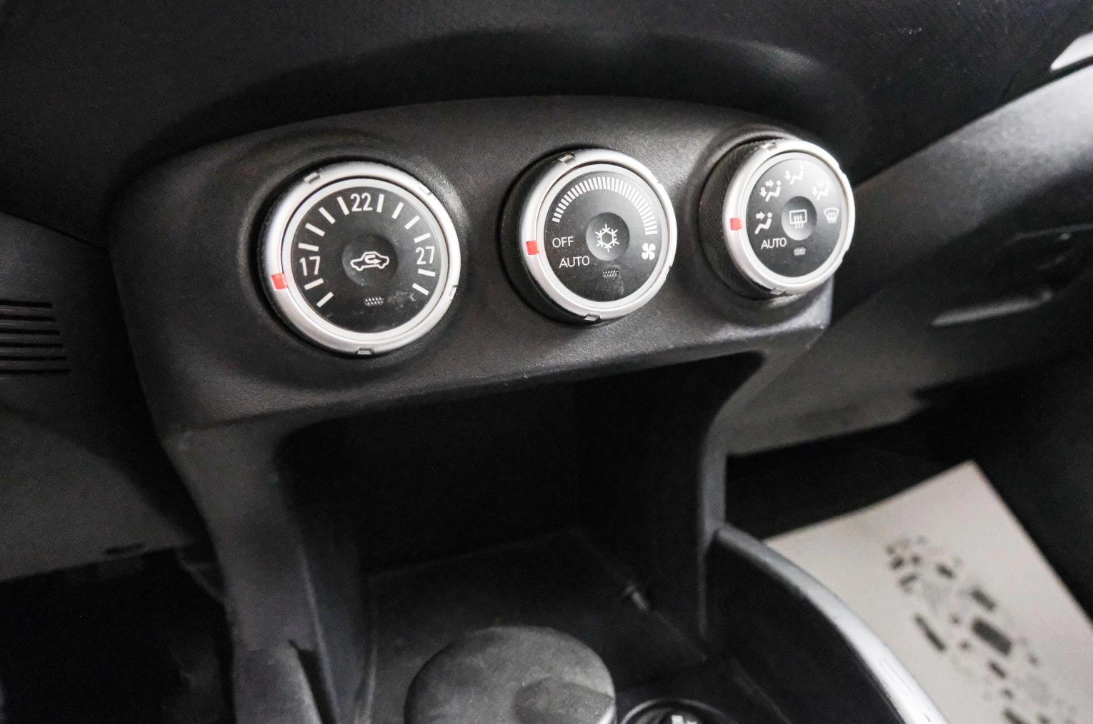 Peugeot 4007 15 из 21