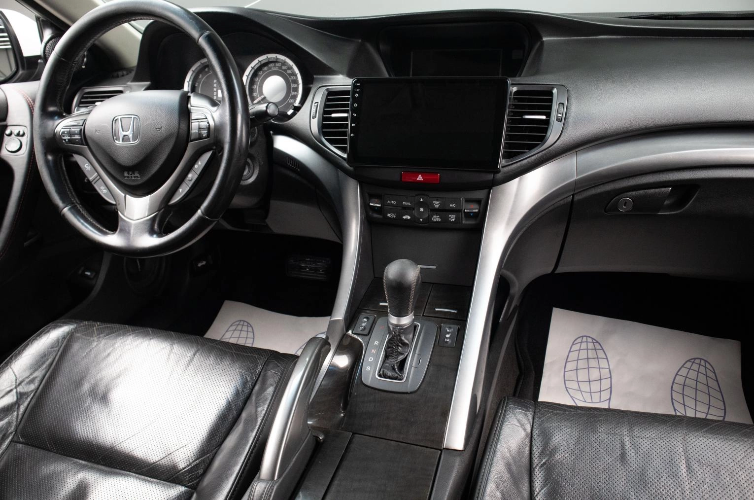 Honda Accord 7 из 19