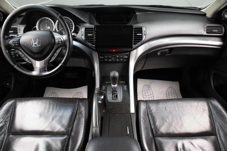 Honda Accord 6 из 6