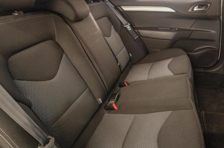 Citroen C4 19 из 20