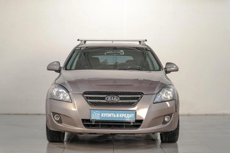 KIA cee'd 2 из 6