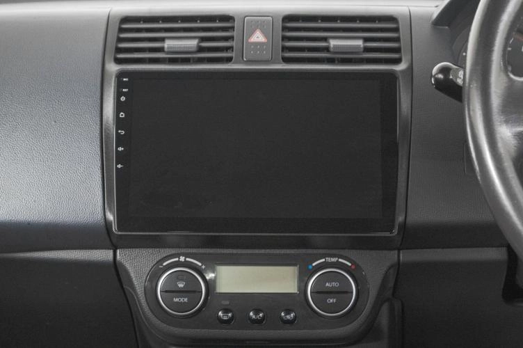 Suzuki Swift 17 из 20
