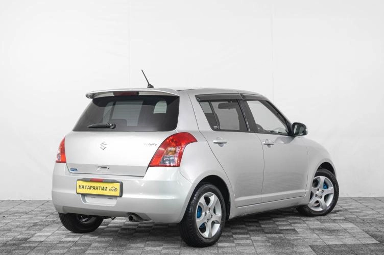 Suzuki Swift 6 из 6