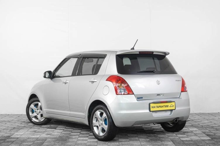 Suzuki Swift 4 из 6