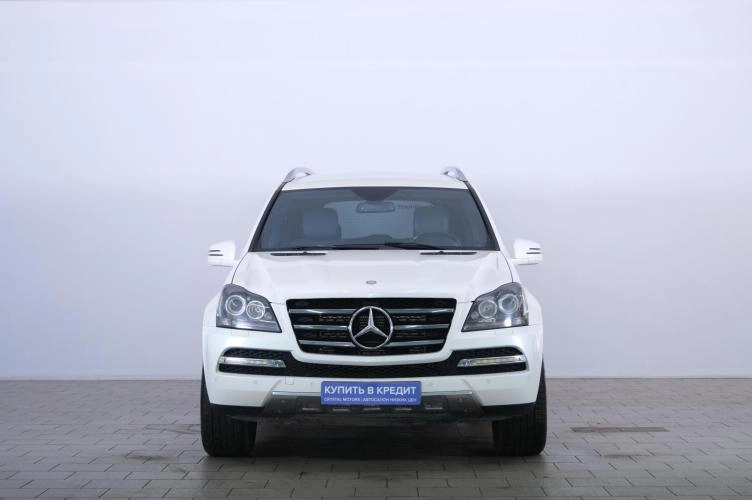 Mercedes-Benz GL-класс 2 из 6