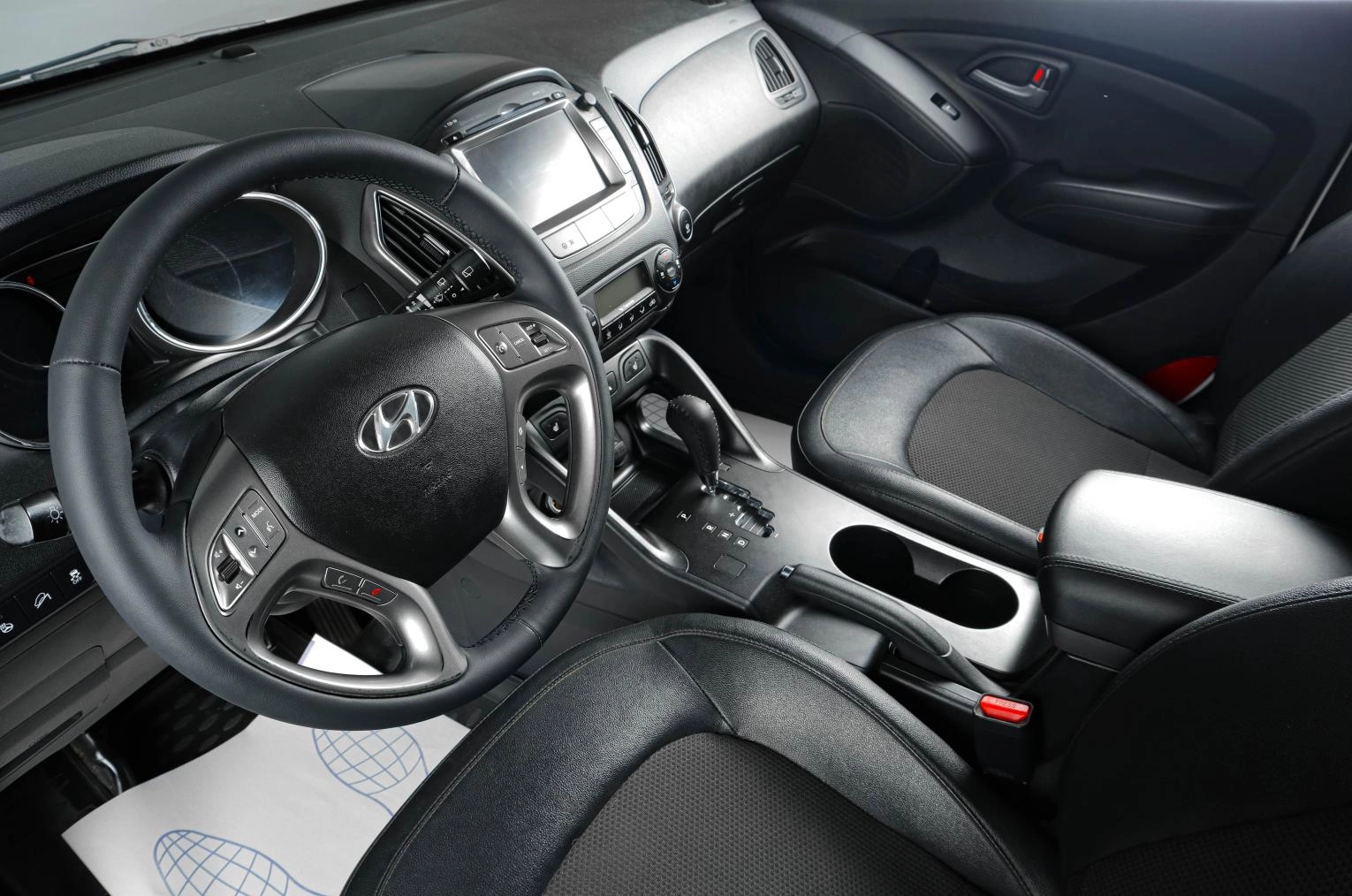 Hyundai ix35 7 из 20