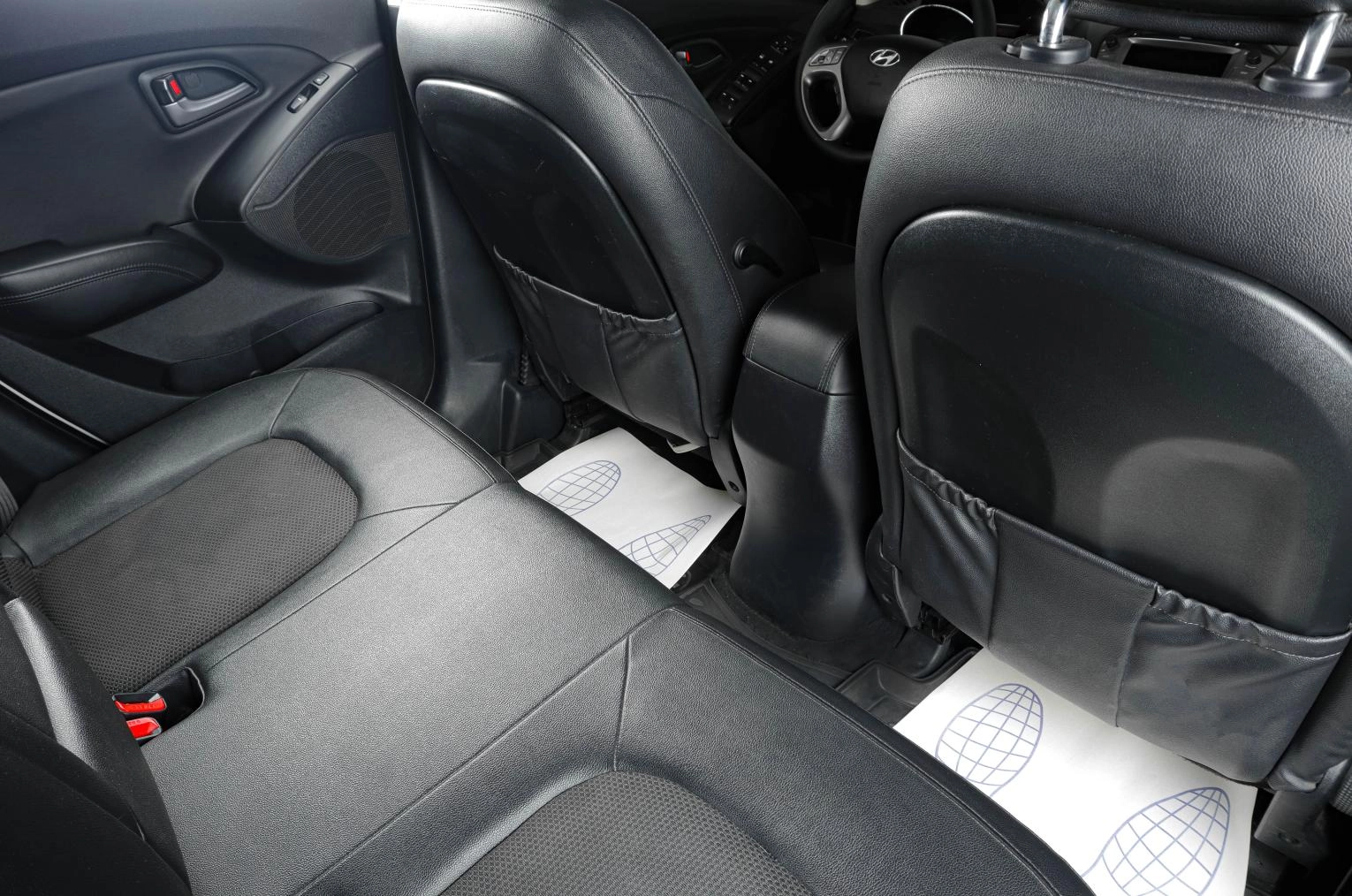 Hyundai ix35 9 из 20