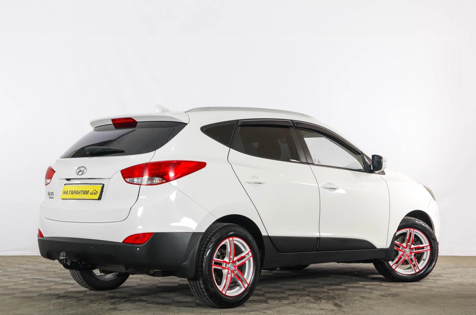 Hyundai ix35 6 из 20