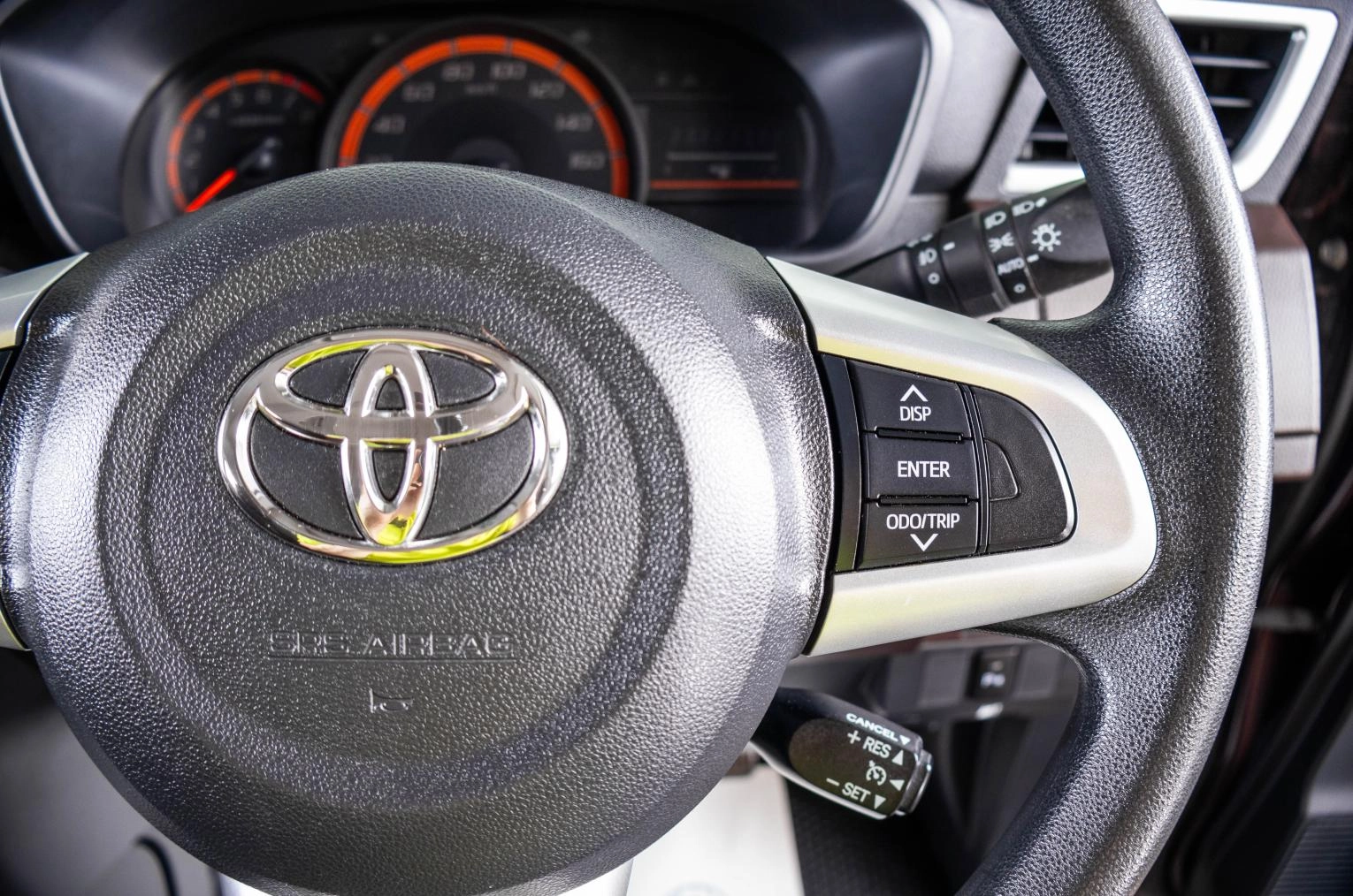 Toyota Roomy 17 из 22