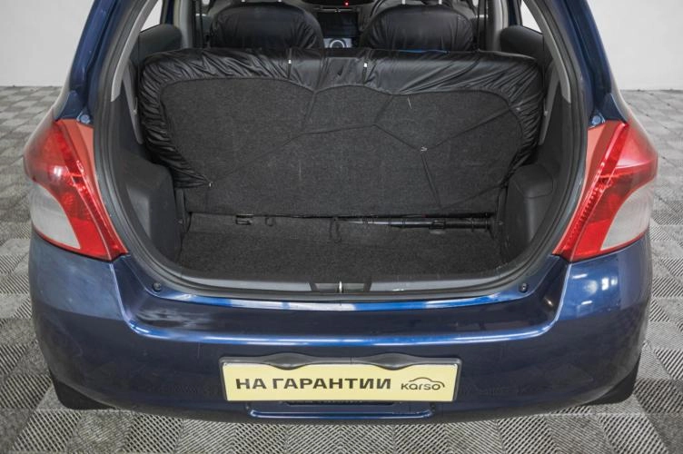 Toyota Vitz 7 из 19