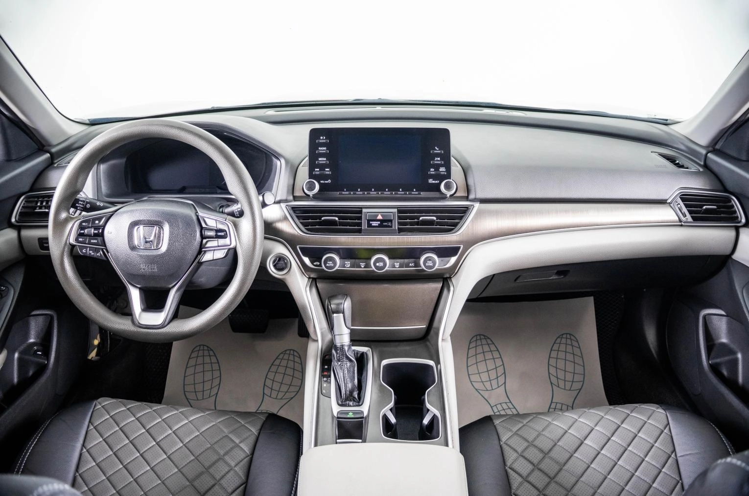 Honda Accord 12 из 23