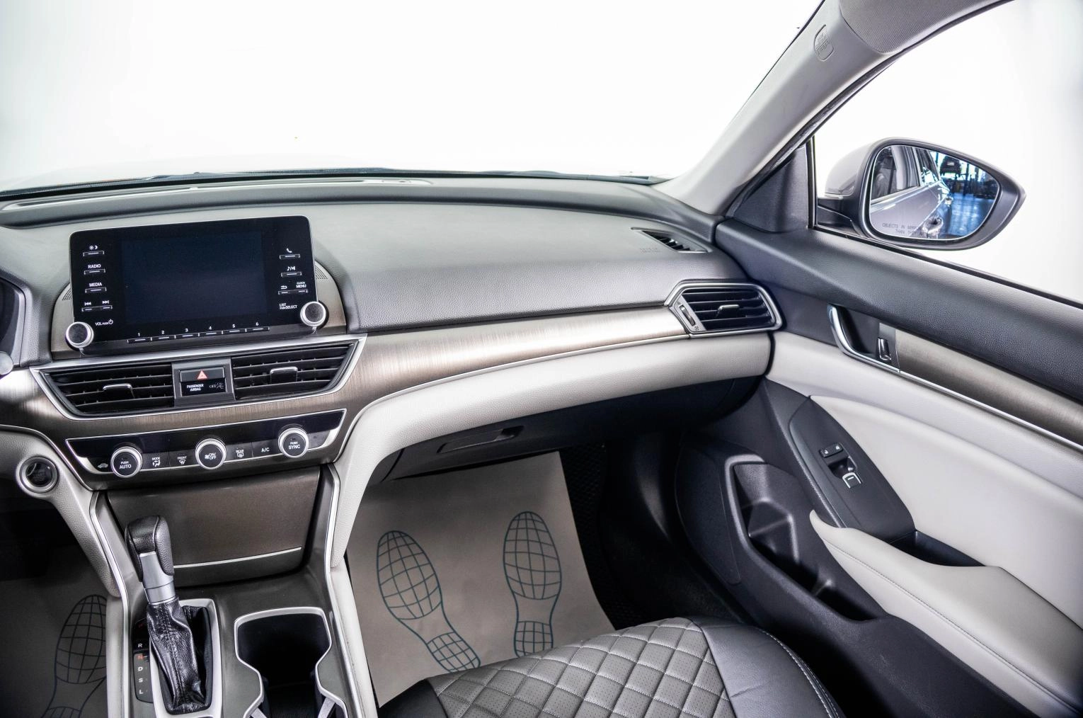 Honda Accord 13 из 23