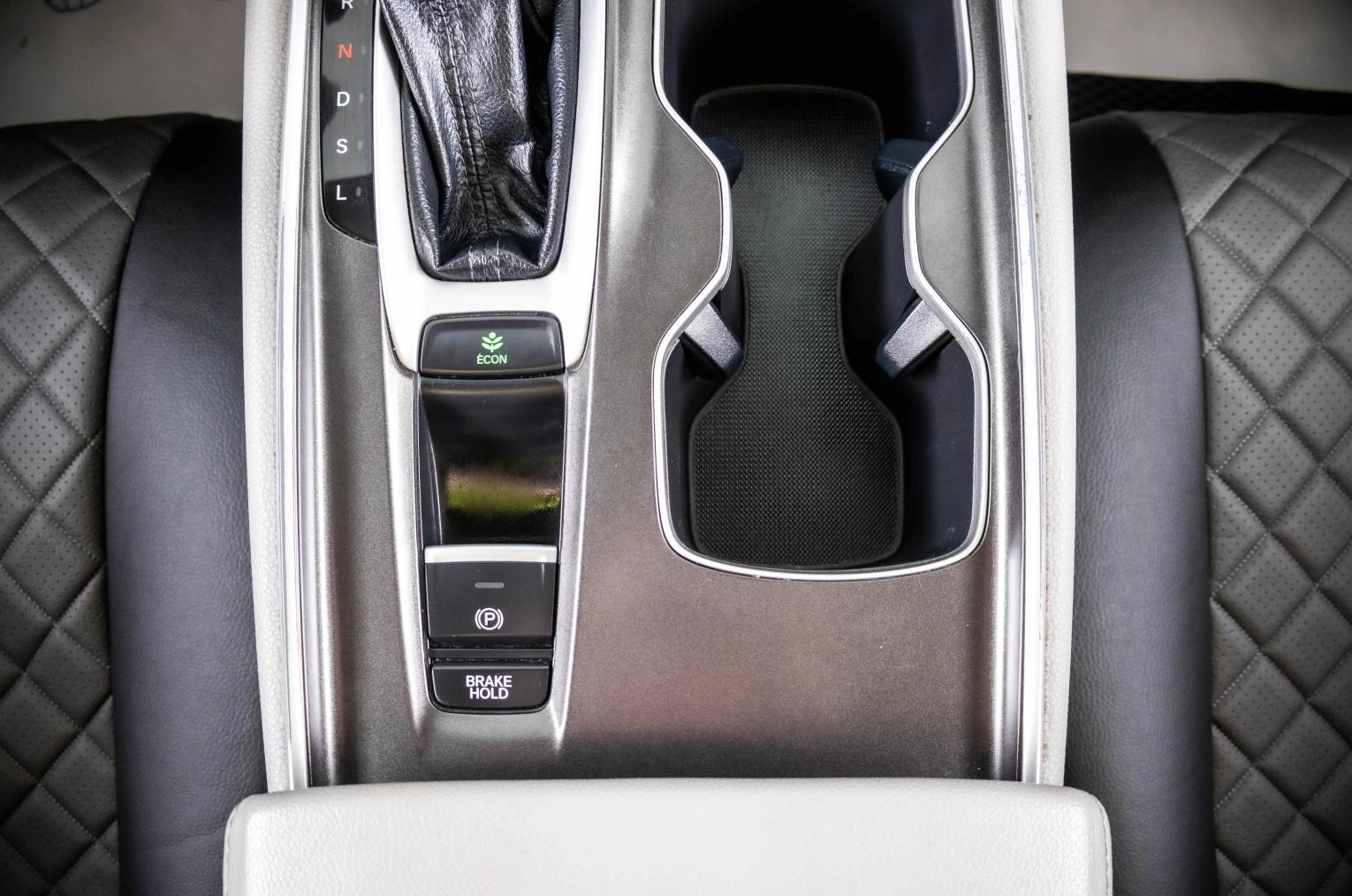 Honda Accord 21 из 23
