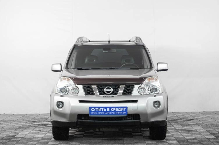 Nissan X-Trail 2 из 6