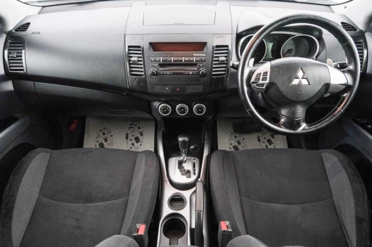 Mitsubishi Outlander 10 из 21