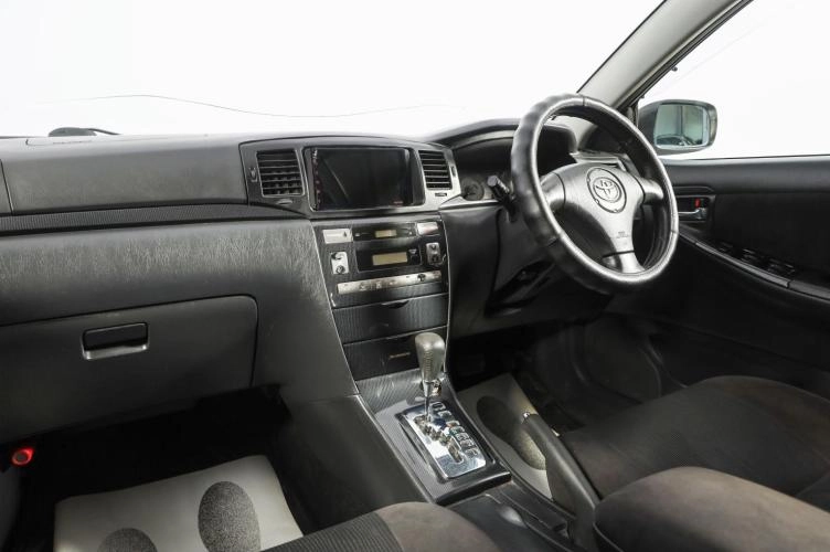 Toyota Corolla Fielder 9 из 16