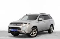 Mitsubishi Outlander 3 из 28
