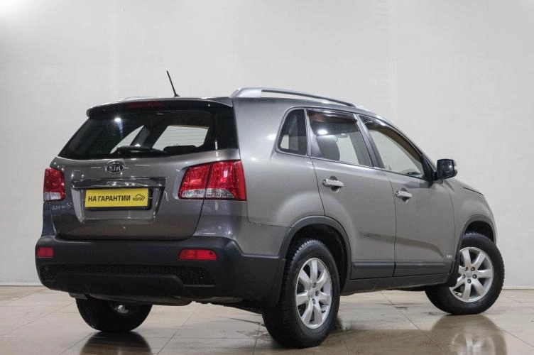 KIA Sorento 6 из 6