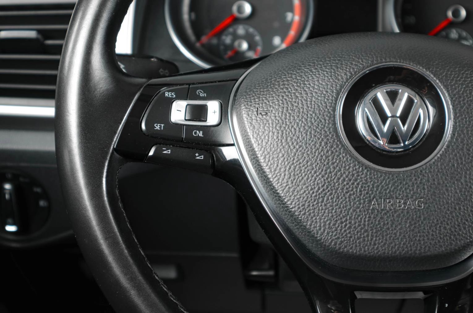 Volkswagen Teramont 14 из 19