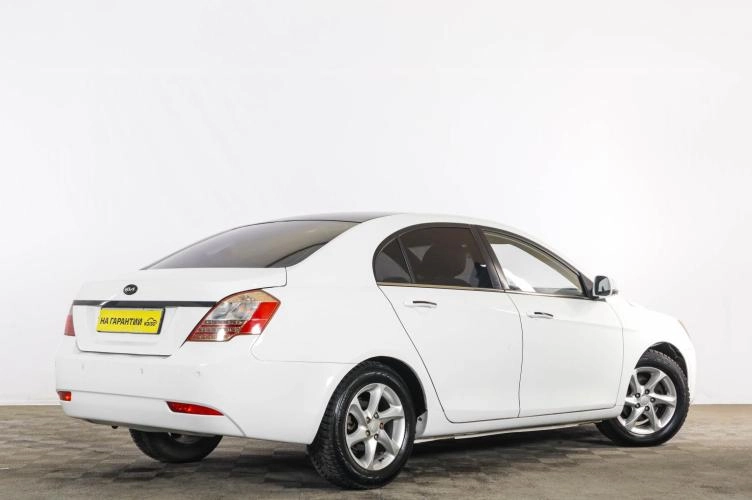 Geely Emgrand EC7 6 из 6
