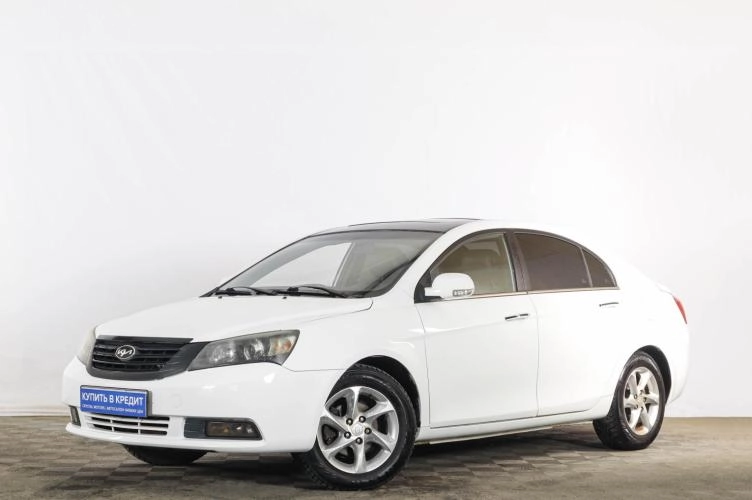 Geely Emgrand EC7 3 из 6