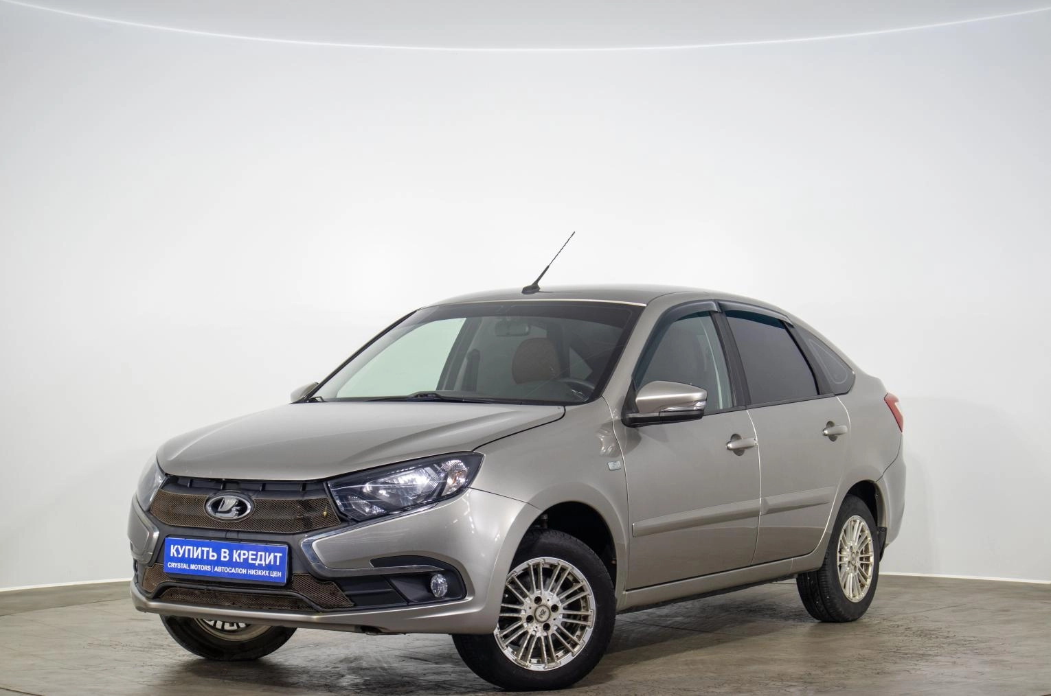 ВАЗ (LADA) Granta 3 из 16