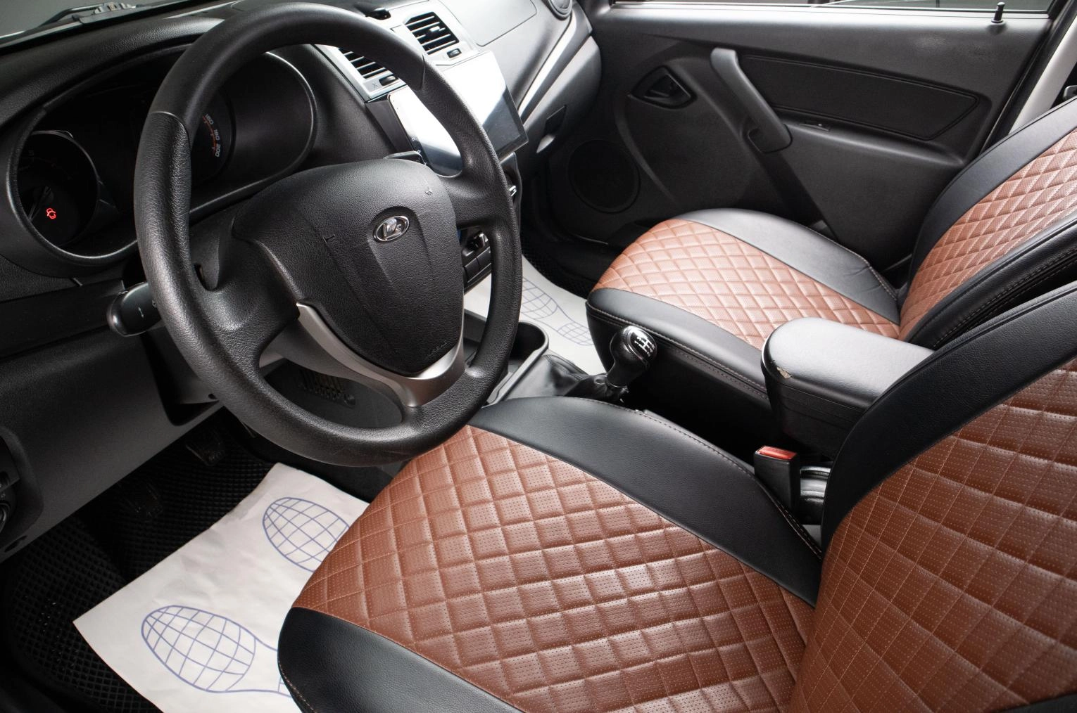 ВАЗ (LADA) Granta 12 из 16