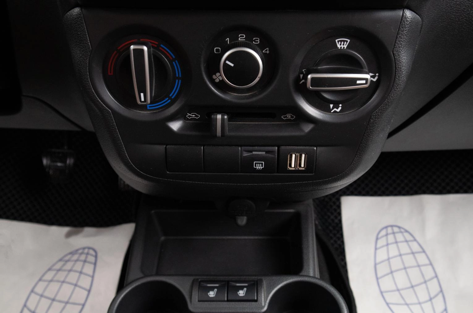 ВАЗ (LADA) Granta 11 из 16