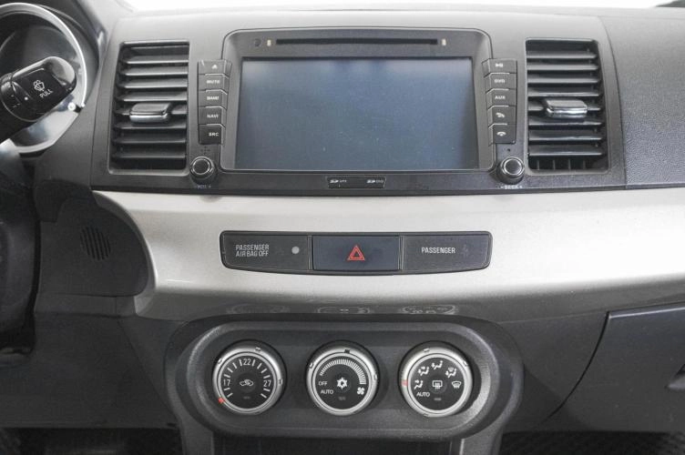 Mitsubishi Lancer 16 из 20