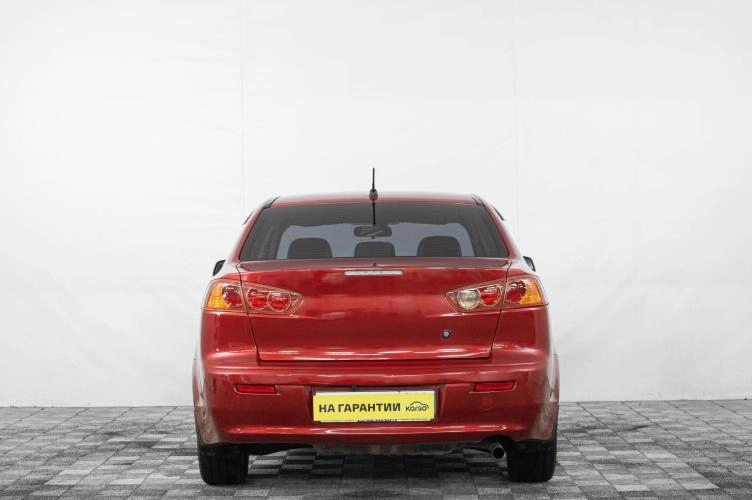 Mitsubishi Lancer 5 из 6