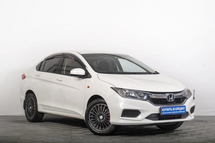 Honda Grace 1 из 6