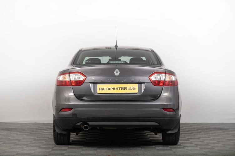 Renault Fluence 4 из 6