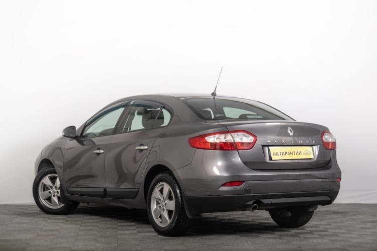 Renault Fluence 5 из 6