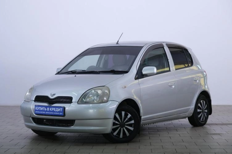 Toyota Vitz 3 из 6