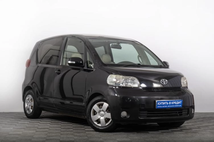 Toyota Porte 1 из 6