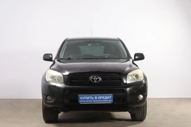 Toyota RAV4 2 из 6