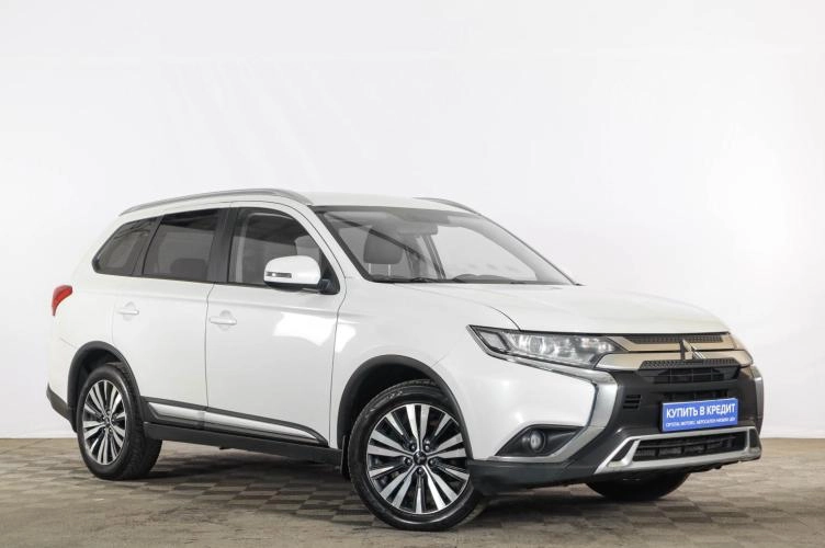 Mitsubishi Outlander 1 из 6