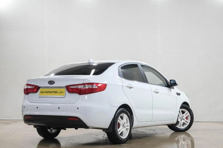 KIA Rio 6 из 6