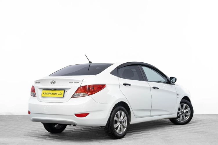 Hyundai Solaris 4 из 6