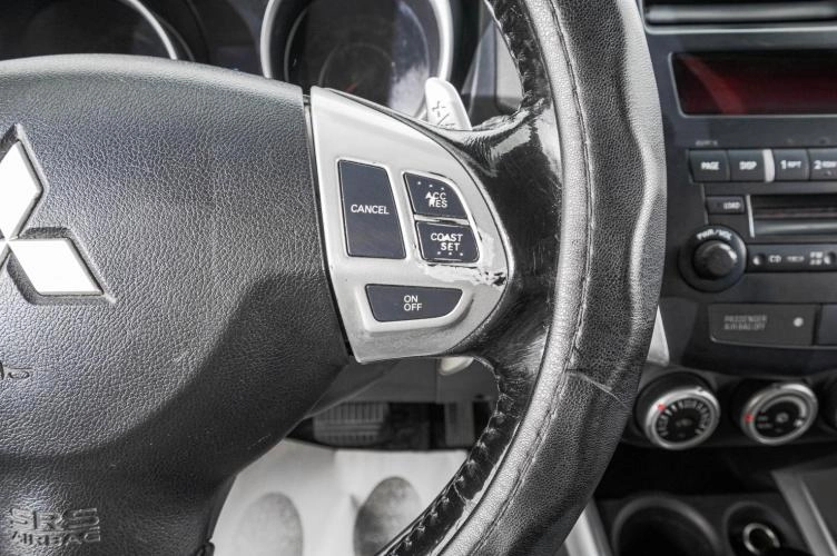 Mitsubishi ASX 16 из 26