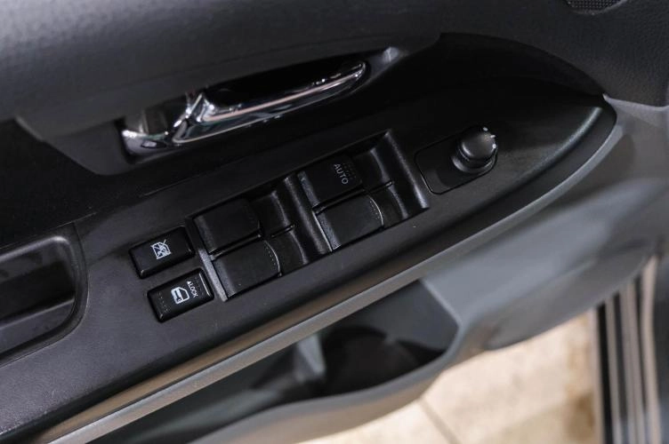 Suzuki SX4 15 из 23
